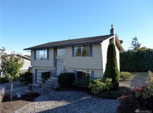 2003 38th St, Anacortes, WA 98221