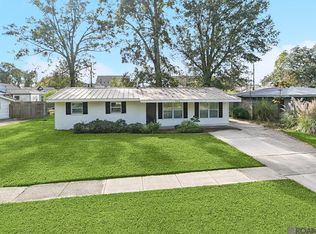 9046 Kingcrest Pkwy, Baton Rouge, LA 70810