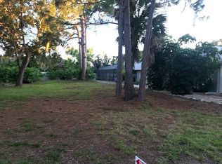 896 Guild Dr, Venice, FL 34285