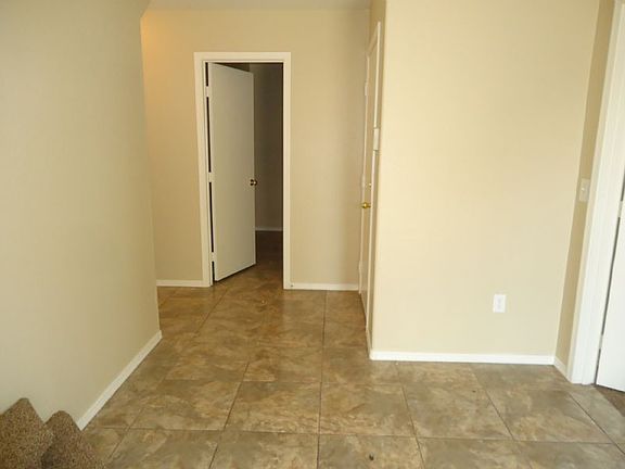 3rd image of 7141 W Palmaire Ave