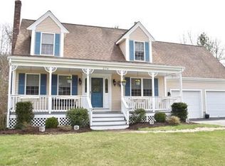 270 Powhattan Dr, Taunton, MA 02780