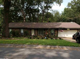 8024 Standish Rd, Little Rock, AR 72204