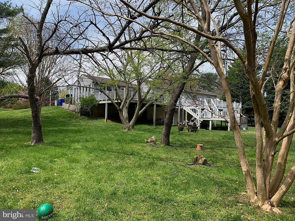 2nd image of 9 Horizon Ct