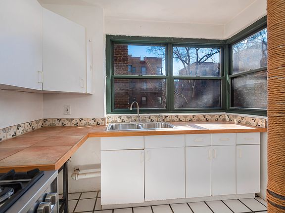 4th image of 78-10 34th Ave #4B