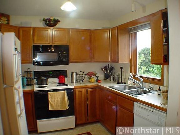 5th image of 13809 Echo Park Ln