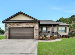 102 Tea Leaf Ct, Anderson, SC 29626