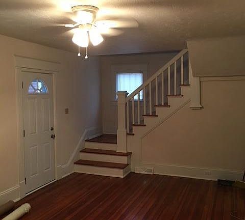 3rd image of 1056 Morehead Ave SE