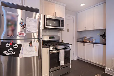 Rented by Rita S Citrin, LREB