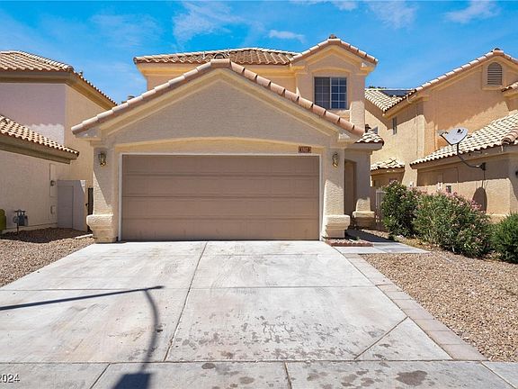 3rd image of 1317 Lucia Dr