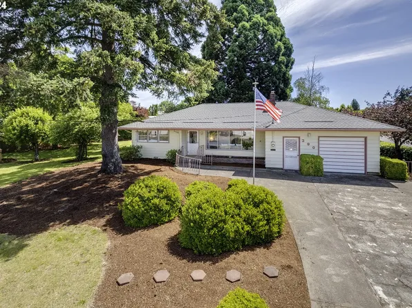 390 S 20th Ave, Cornelius, OR 97113