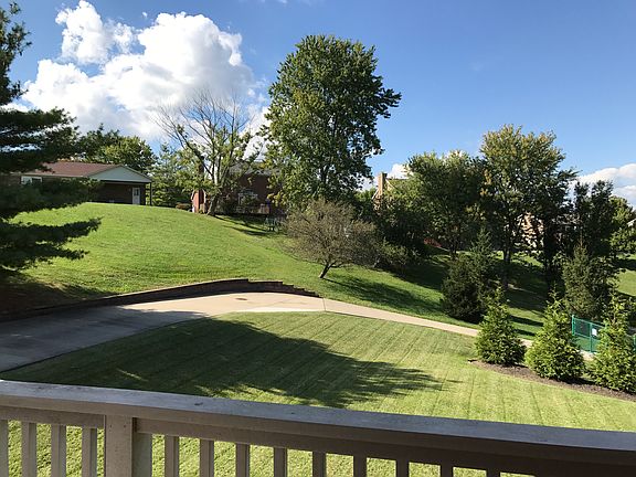 4th image of 3651 Meadowview Dr
