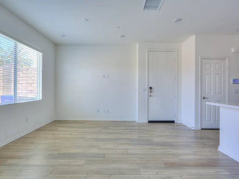202 Bonita Ln — Photo 10