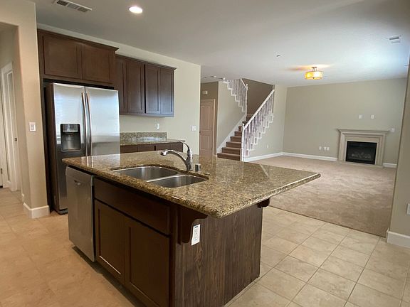 5th image of 2600 Whitehorse Way