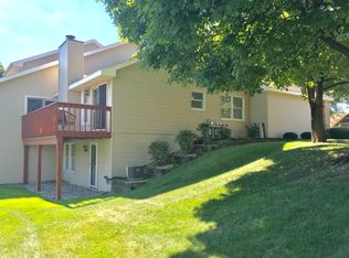 7695 Vernard Cir, Portage, MI 49024