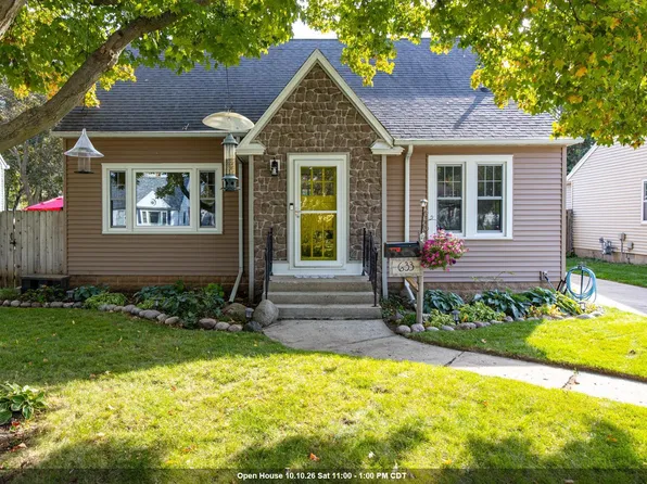 633 Hansen St, Neenah, WI 54956