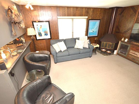 5th image of 526 N Lake St Lot 3