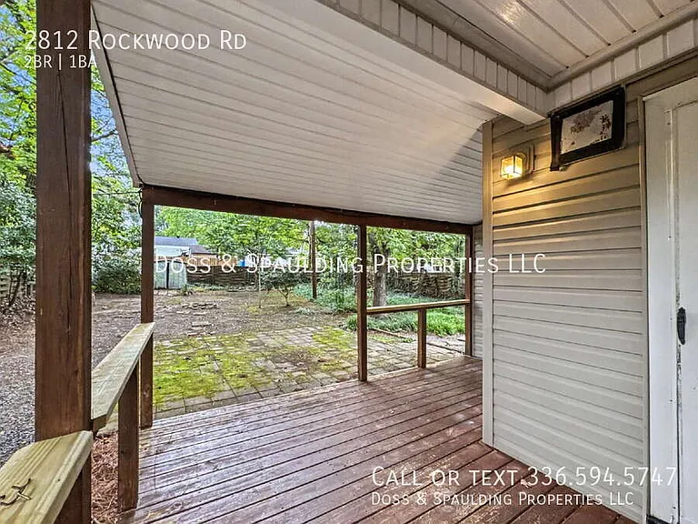 2812 Rockwood Rd — Photo 15