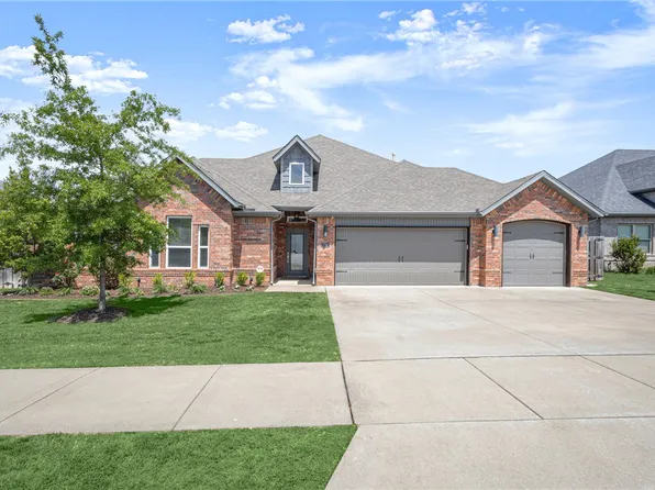 1721 Ella Pl, Bentonville, AR 72713