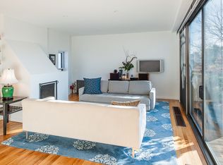 219 Clinton St APT 4, Brooklyn, NY 11201