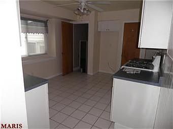 5th image of 225 Saint Anthony Ln