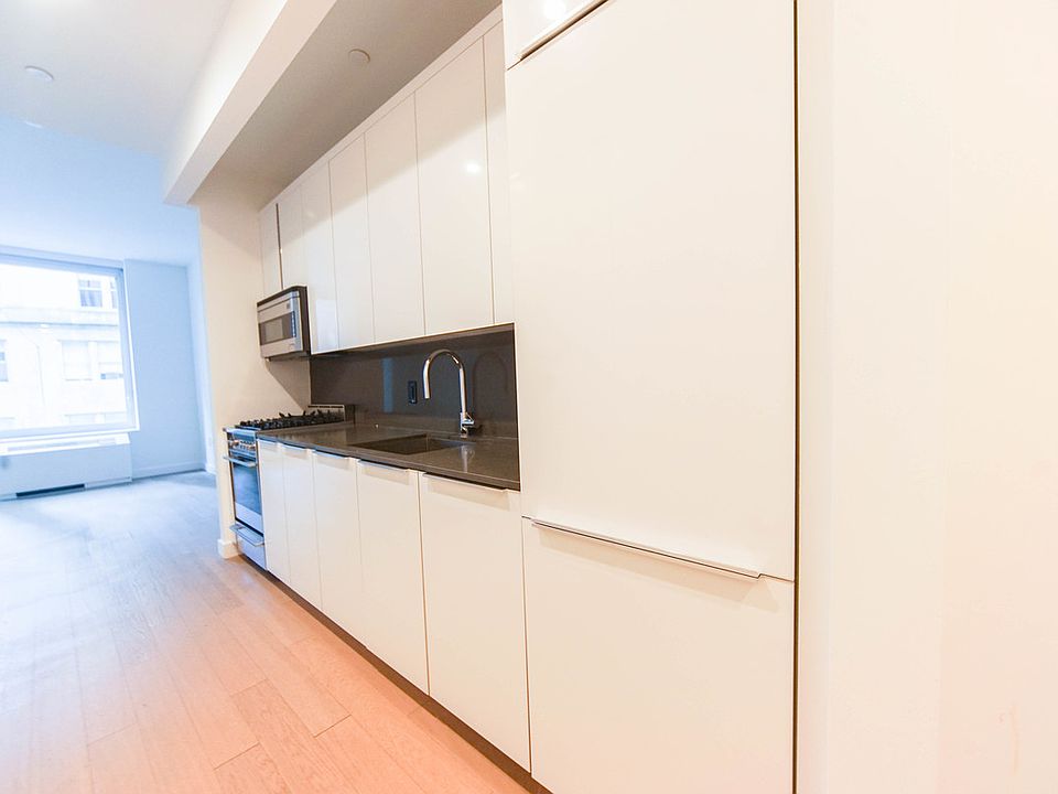 1st image of 180 Water St APT 1105