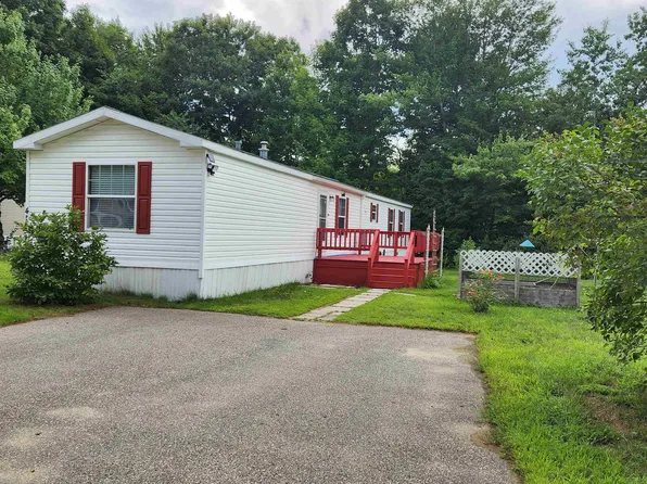 4 Pond Street, Loudon, NH 03307