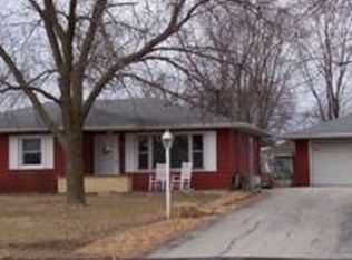 19818 Greenview Ave, Mokena, IL 60448