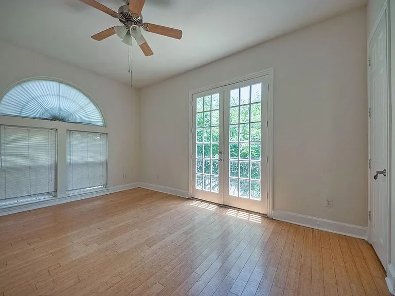 5713 Lewis St — Photo 21