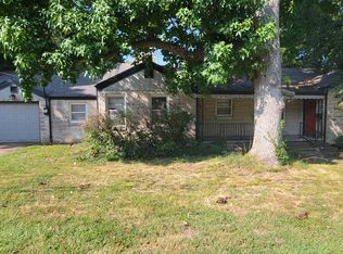 1361 E Portland St, Springfield, MO 65804