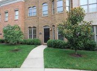 979 Star Shoot Pkwy, Lexington, KY 40509