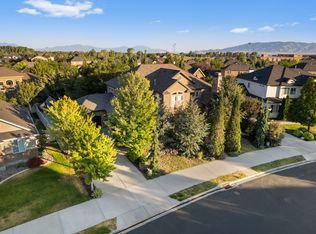 292 E Clubview Ln, Lehi, UT 84043