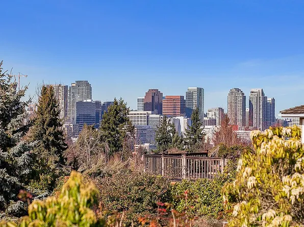 12125 SE 18th St, Bellevue, WA 98005