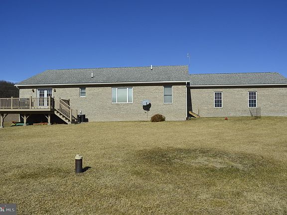 5th image of 246 N Gordon Ln