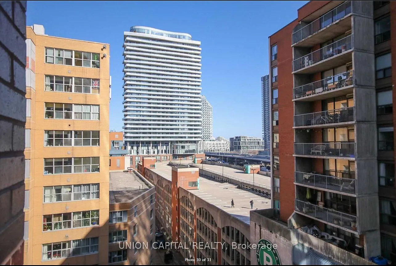 4 bed, $4,560 — Photo 2