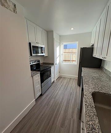 2nd image of 625 Papworth Ave APT F