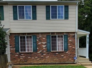 815 Calvert Towne Dr, Prince Frederick, MD 20678