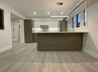 2520 Bloor St W #1, Toronto, ON M6S 1R8