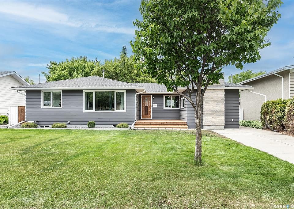 1st image of 4 Rutter CRESCENT