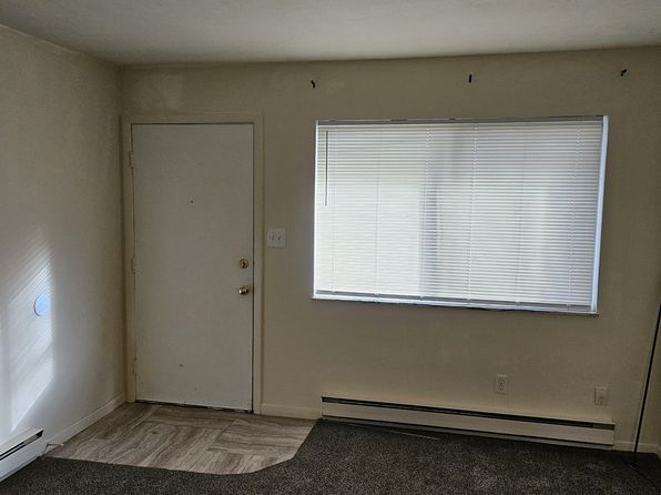 158 N Portage Path APT 1