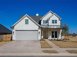 4117 Peregrine Ct, Bryan, TX 77802