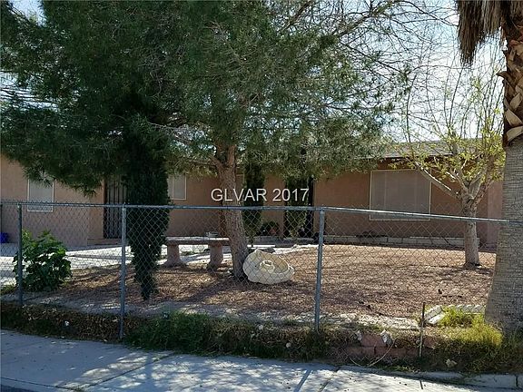 2nd image of 3901 Placita Ave