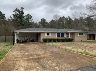 1412 W Bristow Dr, Tupelo, MS 38801