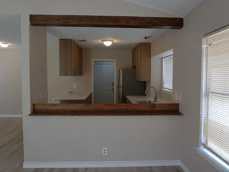 8470 Cascade Ridge Dr — Photo 12