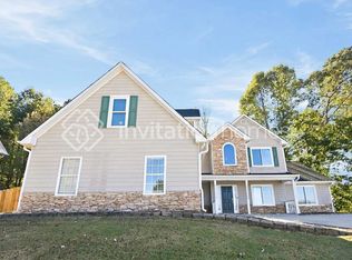 3929 Duncan Ives Dr, Buford, GA 30519