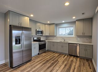 1332 S Bianco Villa Dr #1A, Lockport, IL 60441