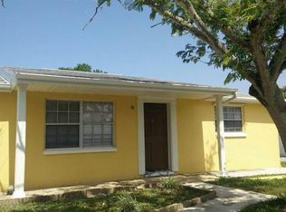 9915 Aetna Ln, Port Richey, FL 34668