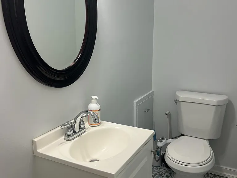 13209 Thornton Dr — Photo 15