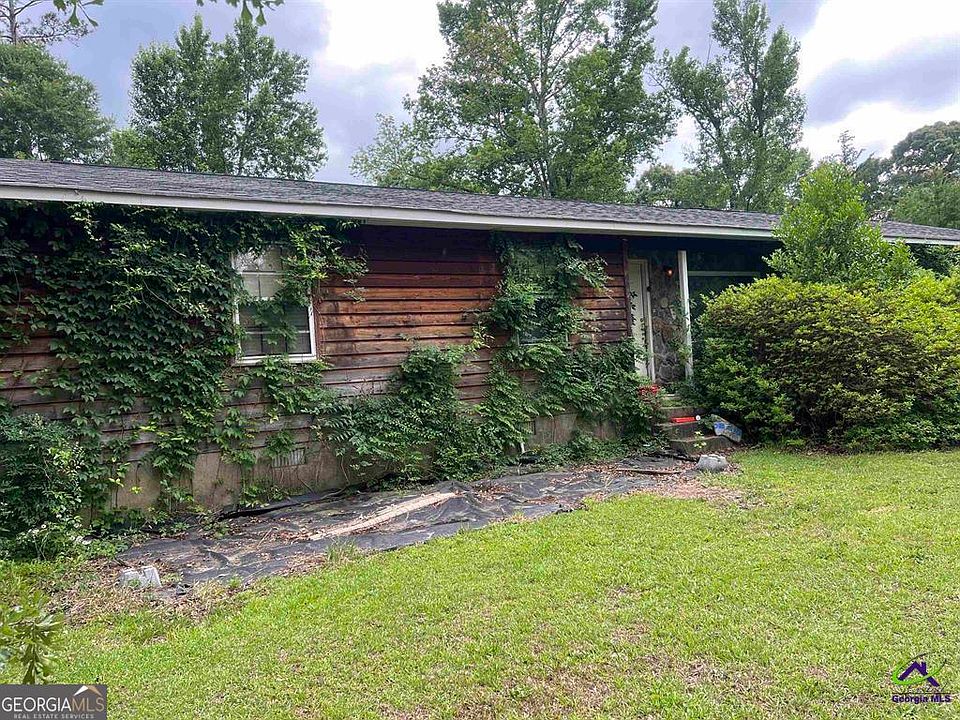 2nd image of 5516 Janeru Cir