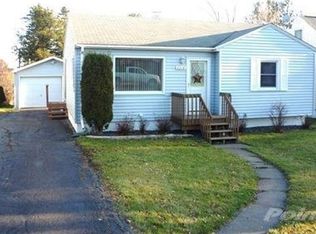 2214 W 22nd St, Duluth, MN 55811