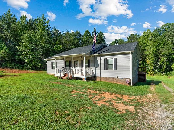 3rd image of 165 Rambler Ln